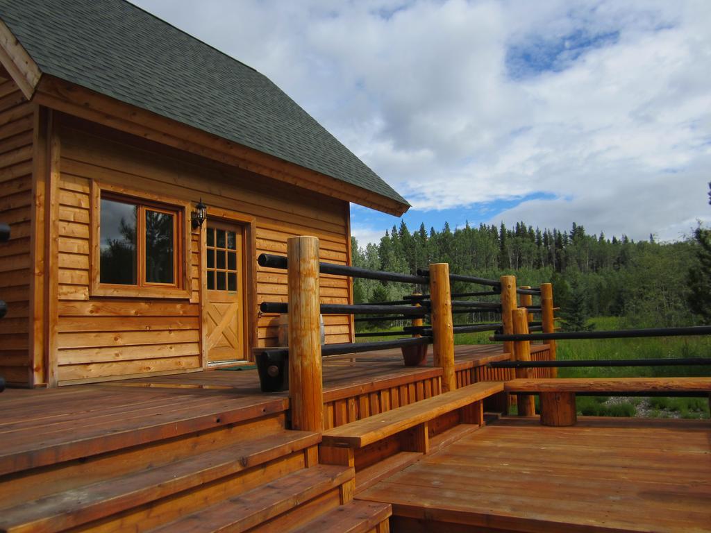 Ldr Lodge - Last Dollar Ranch Smithers Room photo